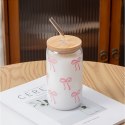 Szklanka, różowe kokardki - z rurką i bambusową pokrywką 500 ml - SZK131 Szklanka, różowe kokardki - z rurką i bambusową pokrywką 500 ml - SZK131
