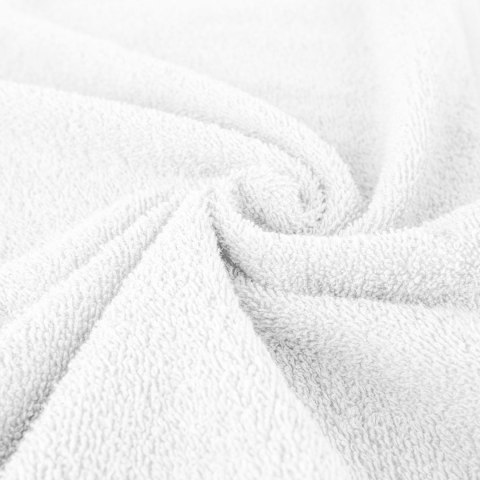 Ręcznik D Bawełna 100% Solano Biały + Czarny (P) 2x50x90+2x70x140 kpl. Ręcznik D Bawełna 100% Solano Biały + Czarny (P) 2x50x90+2x70x140 kpl.